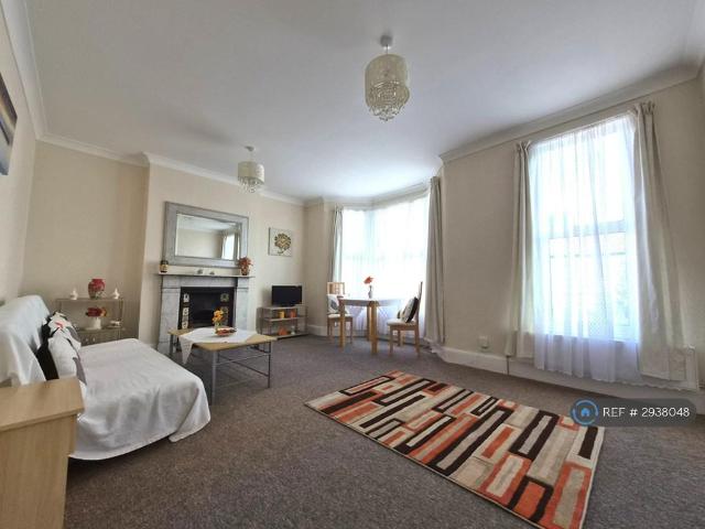 Apartment for rent in Leytonstone, Greater London