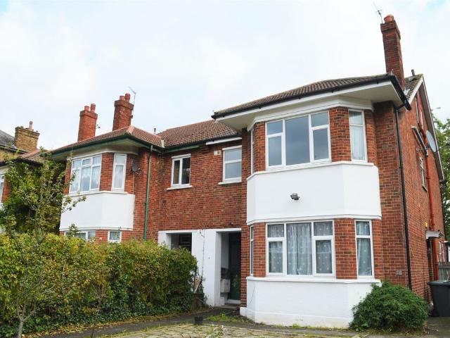 House for rent in London Borough of Lewisham, Greater London