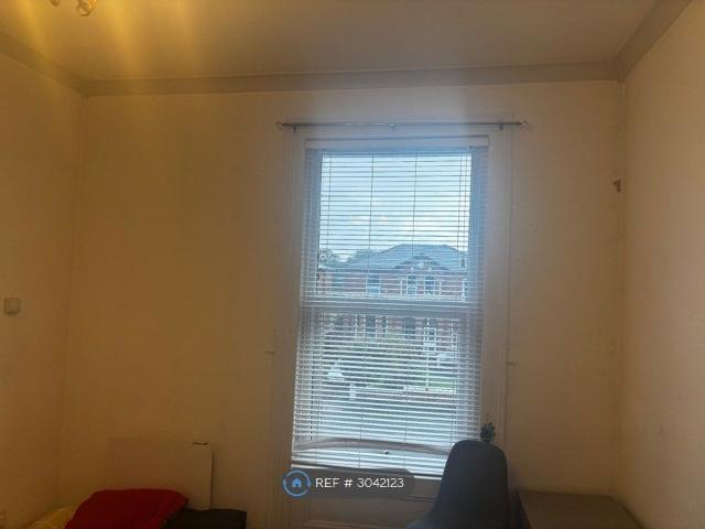 Studio for rent in Meols Cop, Southport