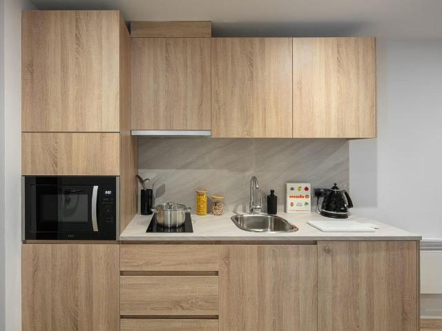 Studio for rent in Leylands, West Yorkshire