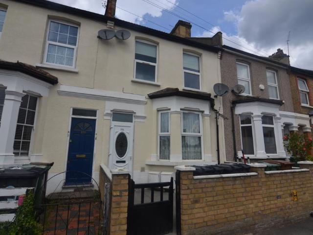 Apartment for rent in Leyton, Greater London
