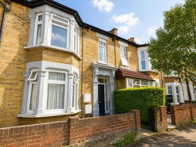 House for rent in Leyton, Greater London