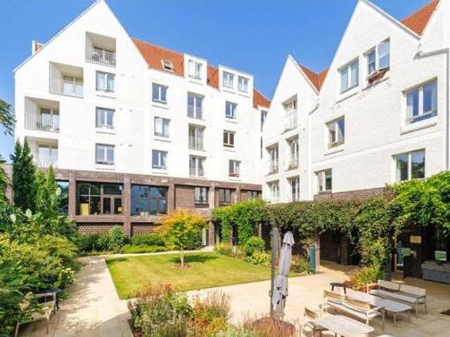 House for sale in Southdown, St Albans