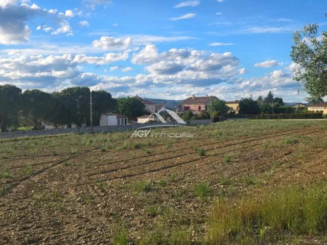 Terrain vente à Alès, Lézan