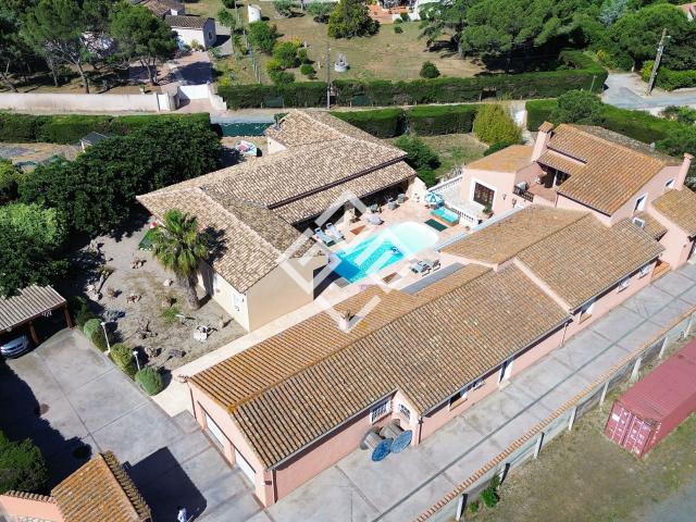 Château vente à Narbonne, Lézignan-corbières