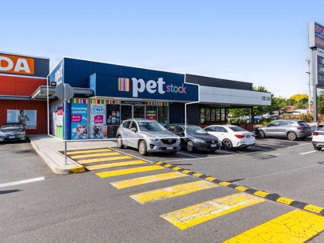 Retail for rent in Camerons Creek, Victoria