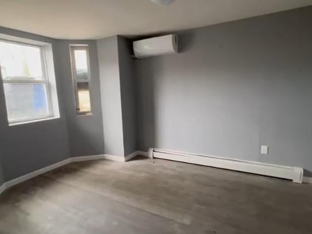Room for rent in The Bronx, Arverne