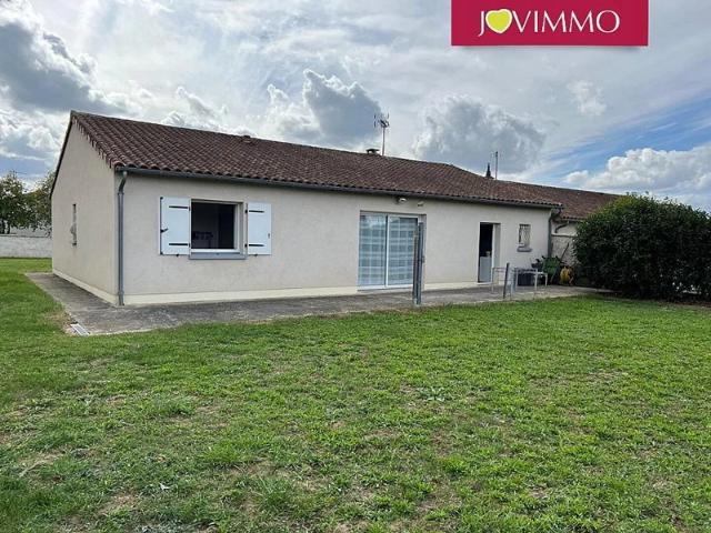 Maison vente à Montmorillon, Lhommaizé