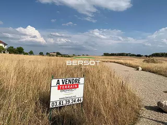 Terrain vente à L'Hôpital-du-Grosbois