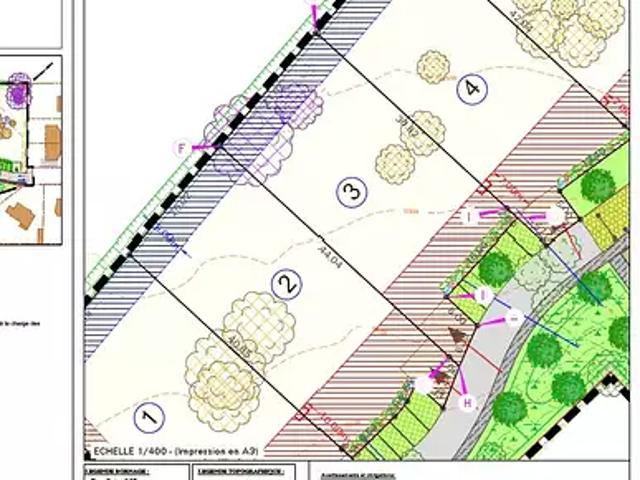 Terrain vente à Laval, L'huisserie