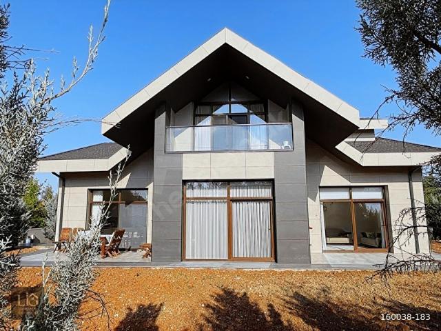 Gölbaşi, Ankara içerisinde satılık Villa