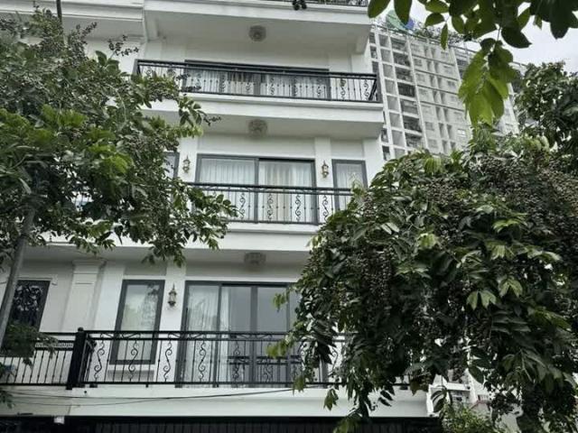 Biệt Thự bán tại Hoàn Kiếm, Hà Nội