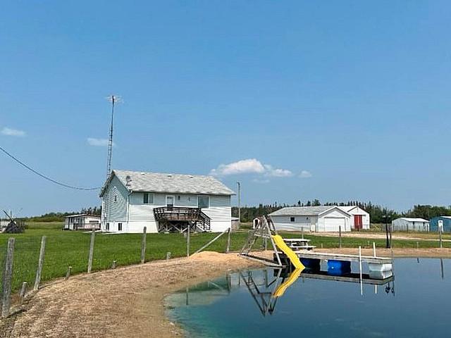 House for sale in Crosshill, Ontario