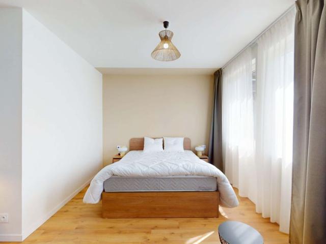 Studio location à Nanterre, Suresnes