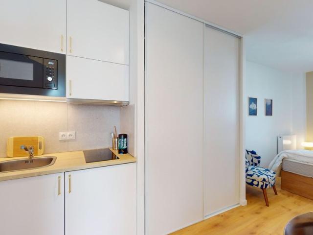 Studio location à Nanterre, Suresnes