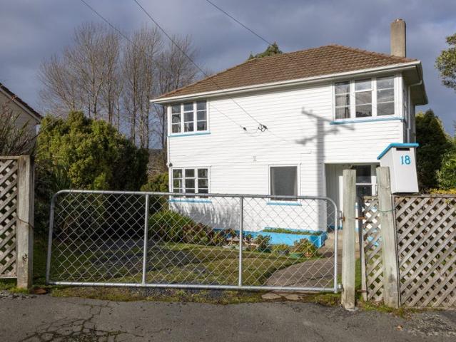House for rent in Otakou
