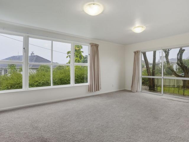 House for rent in Otakou