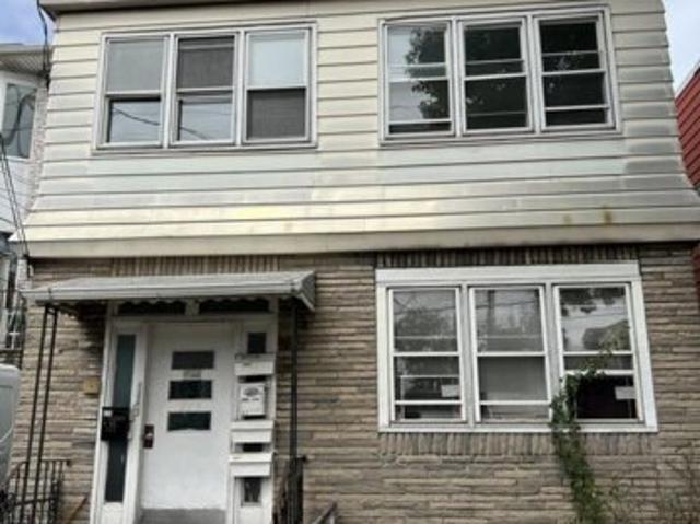 House for sale in Hudson, New Jersey