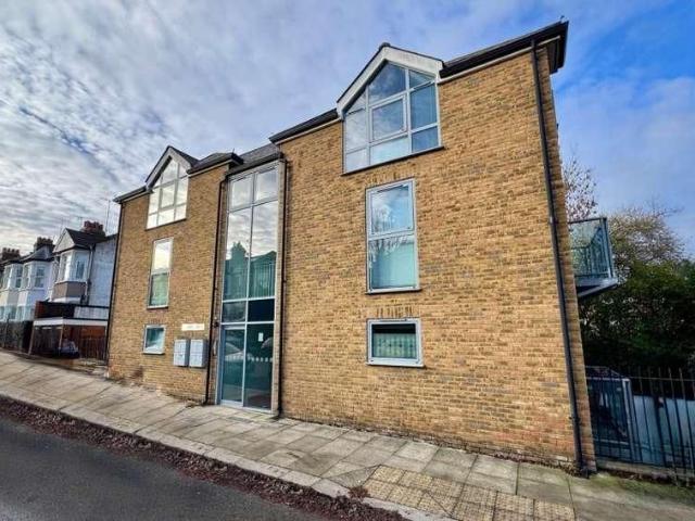 Apartment for rent in Cat Hill, Isle Of Man