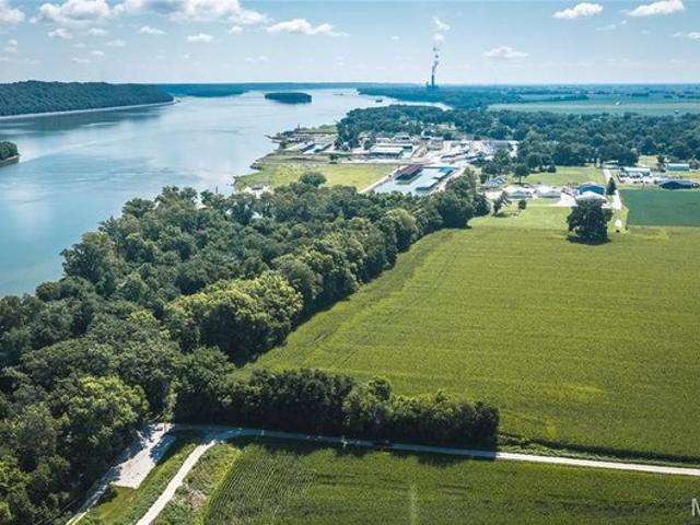 Land for sale in Portage Des Sioux, Missouri