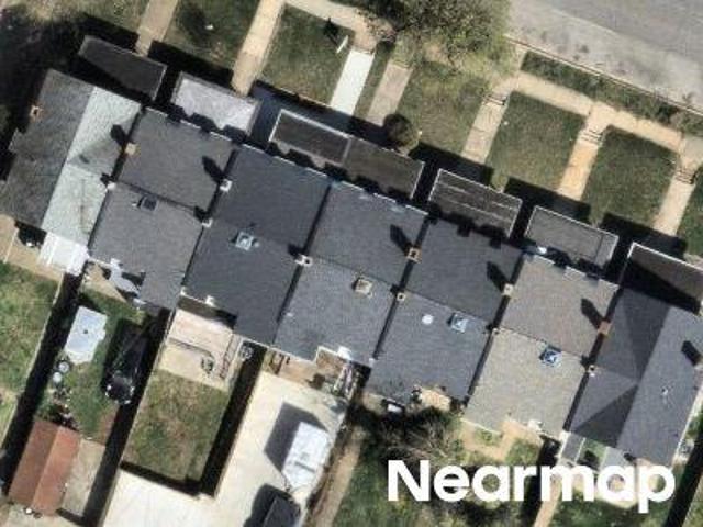 Townhouse for sale in Gibsonton, Maryland