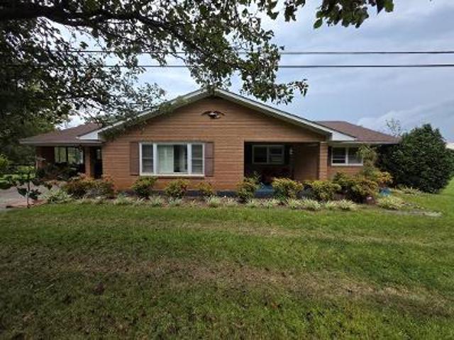 House for sale in Toccoa, Georgia