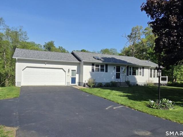 House for sale in Putnam, Connecticut