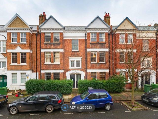 Apartment for rent in Oval, Greater London