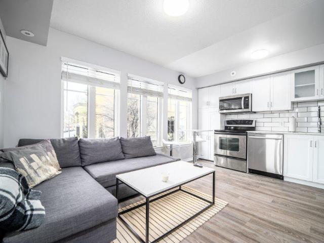 Room for rent in Woburn, Ontario