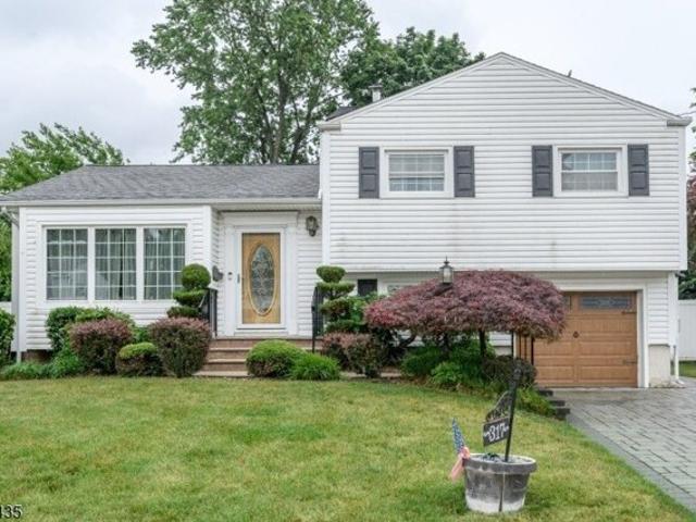 House for sale in South Plainfield, New Jersey