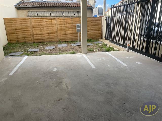 Garage location à Libourne