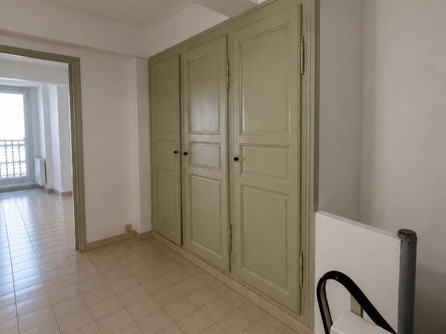 Duplex location à Arrondissement de Toulon, Solliès-pont