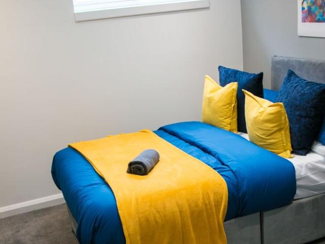 Studio for rent in West Midlands