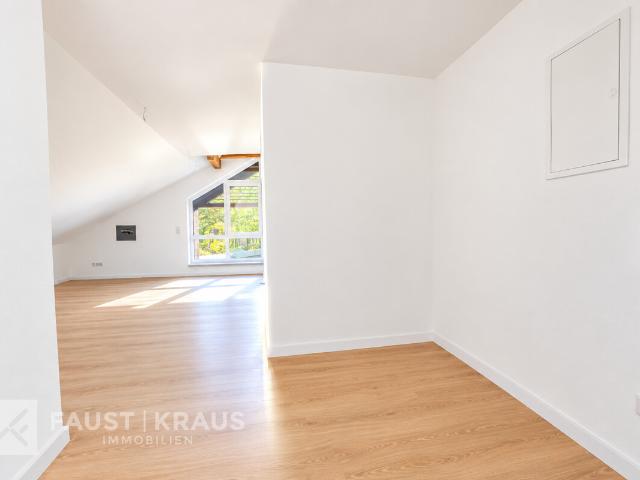 Dachgeschosswohnung mieten in Heigenbrücken