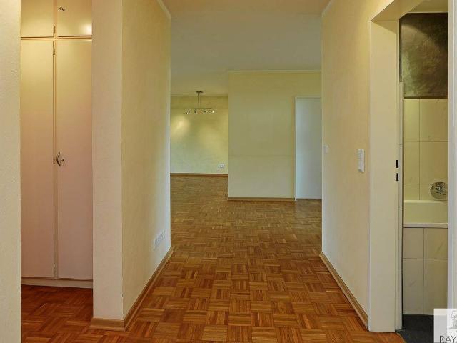 Wohnung kaufen in Mörsenbroich, Düsseldorf