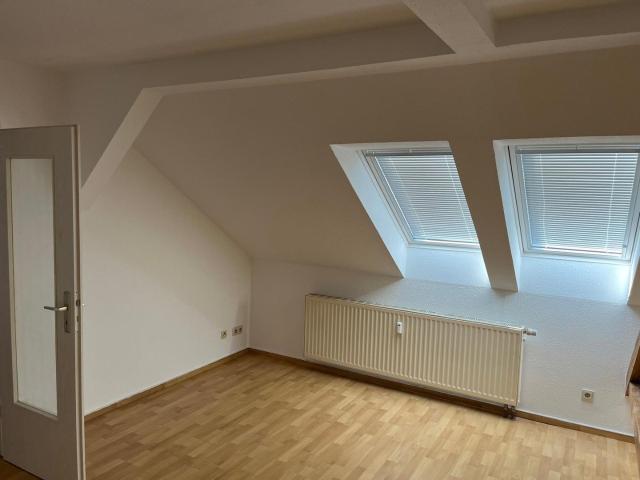 Dachgeschosswohnung mieten in Kleinzschocher, Leipzig