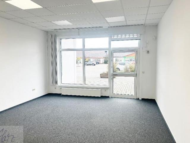 Gewerbe mieten in Nünchritz, Sachsen