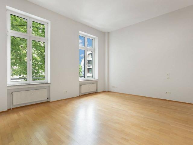 Etagenwohnung kaufen in Düsseldorf, Stadtbezirk 1