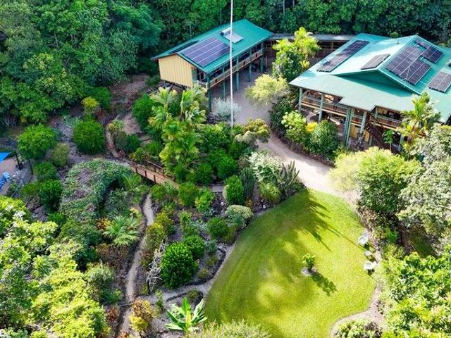House for sale in Mission Beach, Queensland