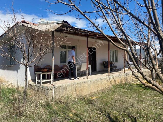 Karşıyaka Mahallesi, Pursaklar içerisinde satılık Villa
