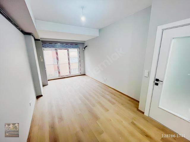 Küçükyalı, Maltepe içerisinde satılık mülk
