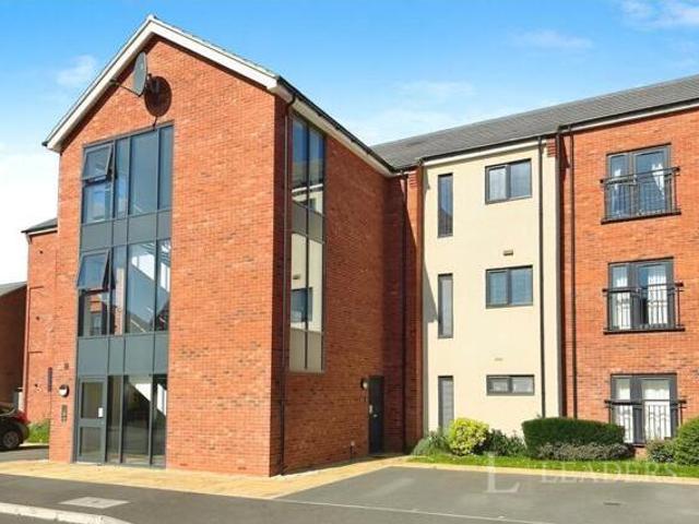 House for sale in Crookhill, Worcestershire
