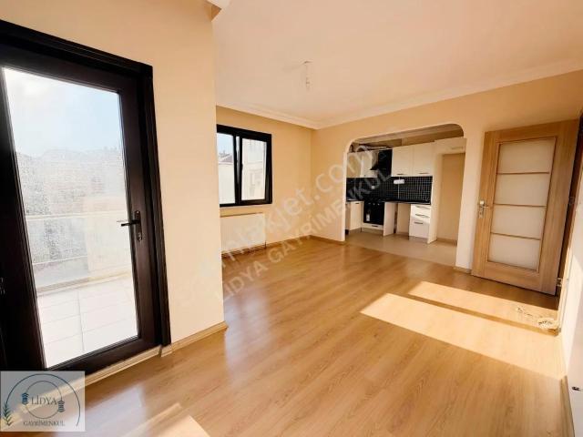Ataşehir, İstanbul içerisinde kiralık mülk