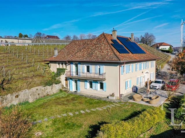 Einfamilienhaus kaufen in Aubonne, Waadt