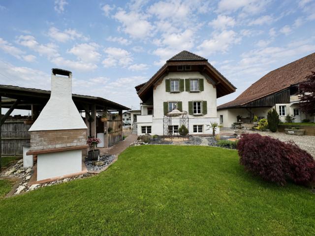 Reihenfamilienhaus kaufen in Bätterkinden, Bern