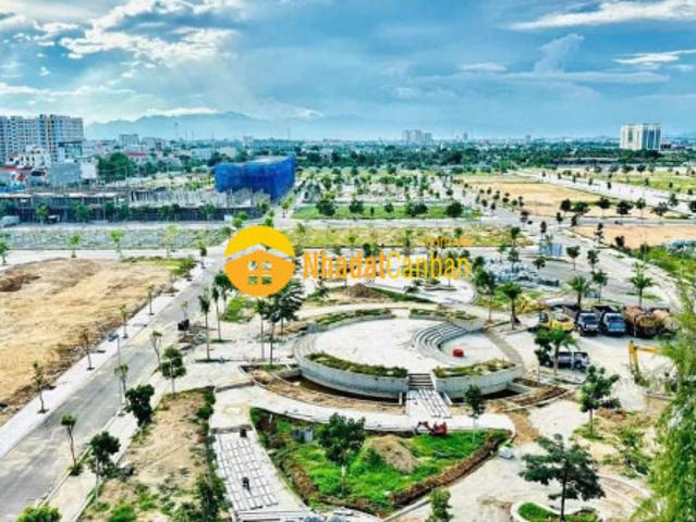 Nhà mặt phố bán