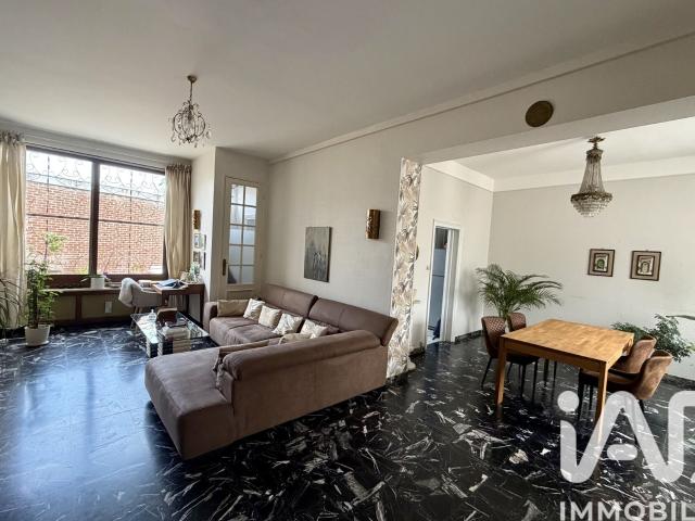 Maison vente à Valenciennes, Lieu-saint-amand