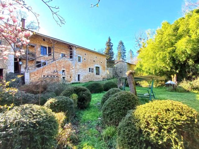 Maison vente à Confolens, Chasseneuil-sur-bonnieure