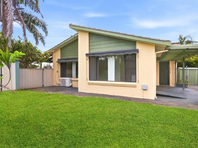 House for rent in Toowoon Bay, Central Coast Council