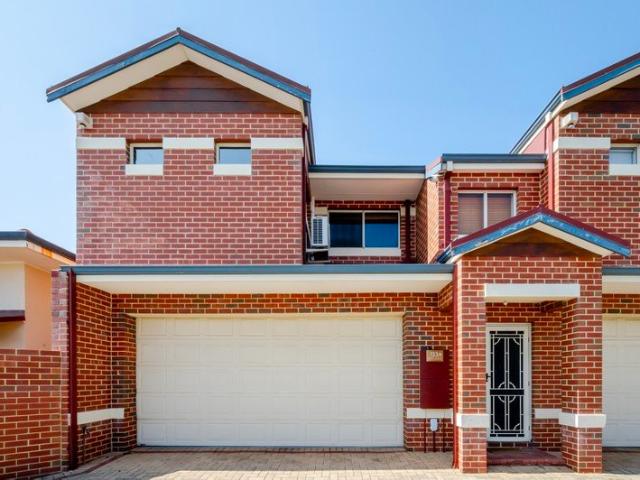 Townhouse for rent in Stirling, Western Australia